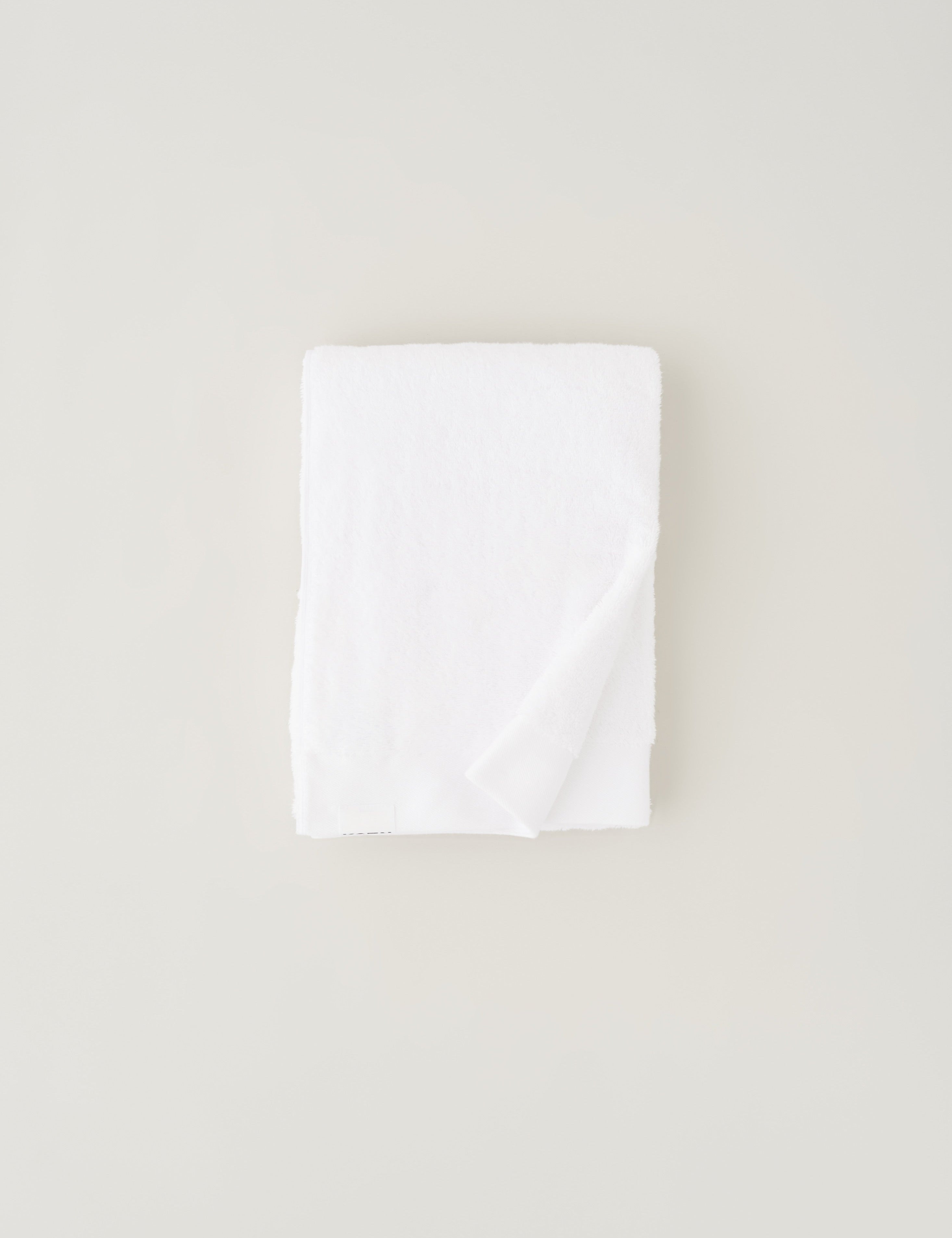 BathTowel_White_B.jpg